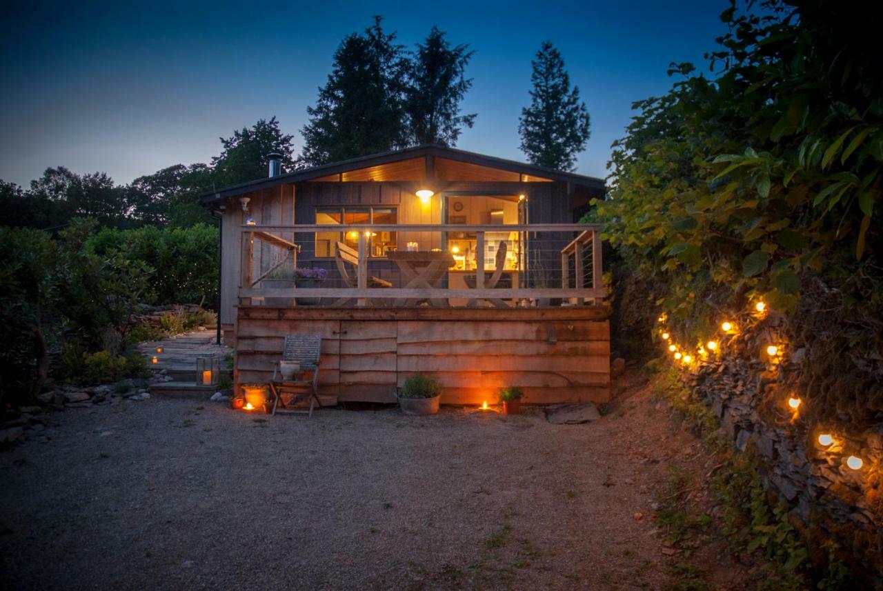 Little Kestrel Cabin Pennal Экстерьер фото
